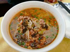 小锅饵丝-蝴蝶泉宾馆-中餐厅