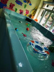 -鱼乐贝贝婴幼儿水育馆(高桥红坊店)