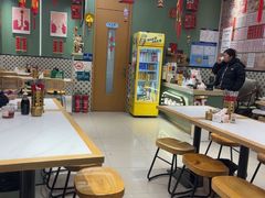 -鲁达面馆本帮风味(共康东路店)