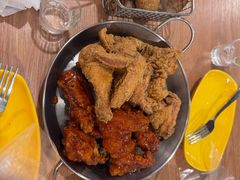 -BHC炸鸡(明洞总店)