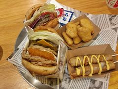 -牛纽塔·牛人堡(群众路店)