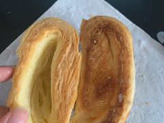 芝士大蝴蝶酥-国际饭店·帆声西饼屋(黄河路店)