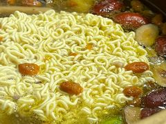 -威邵鸡煲(西华路总店)