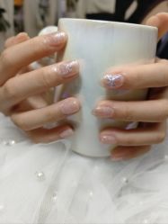 -UN·桃喜日系美睫美甲