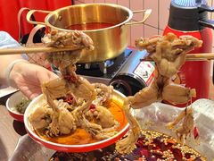 -何师傅美蛙鱼头(汉街店)