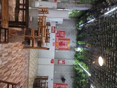-一品红烧鸭特色川菜(三岔湖店)