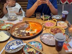 -洱火云南酸菜牛肉火锅(石景山当代商城店)