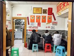 -铁锅哥米线