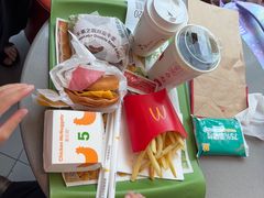 -麦当劳(田林好又多店)