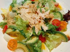 牛油果鸡丝沙拉-斯比特花园西餐厅(东方商厦店)