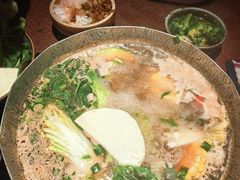 -旺福·贵州酸汤牛肉火锅(陆悦天地店)