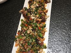 -万重锦·人文川菜馆(骡马市店)