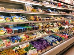 -绿叶子超市(公园大道店)