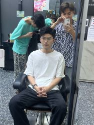 -藤野造型专业烫染接发