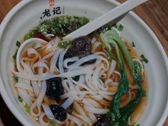 -湘人龙记老长沙米粉(鸟巢店)