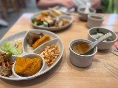 -素满香·全民食养自助(长宁龙之梦店)