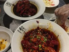 -龙巢盱眙龙虾·牛蛙·烧烤宵夜(八卦岭店)