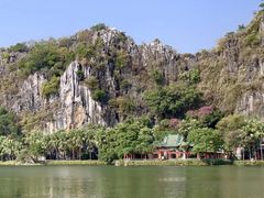-星湖旅游景区七星岩