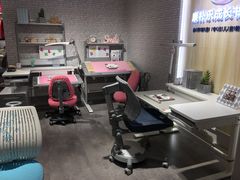 -康朴乐儿童学习桌椅(蓝色港湾店)