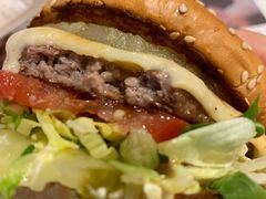 -The Habit Burger Grill 哈比特汉堡(复兴soho店)