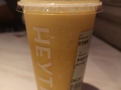 -喜茶(广州东方宝泰店)