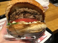 -The Habit Burger Grill 哈比特汉堡(爱琴海店)