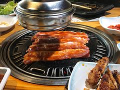 -唯成•韩国炭火烤肉 유성고기