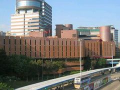 -香港理工大学