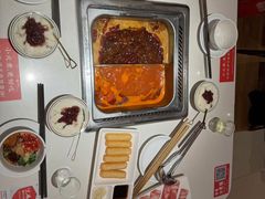 -九码头重庆毛肚火锅(棠岗店)