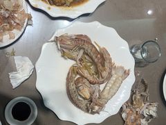 -三姐妹·海鲜大排档