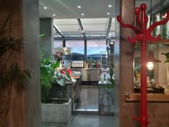 -HIGH FIVE哈福手工汉堡(桂林路店)