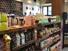 零售区-星巴克臻选(成都宽窄巷子店)