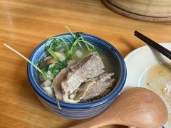 -山茶云南菜(永安里店)