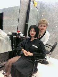 -TONI&GUY