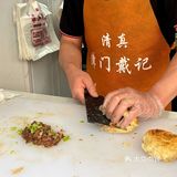 天津！来西北角就为了他家这一口牛肉烧饼….