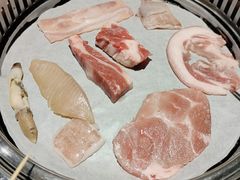 -佰烧海鲜烤肉火锅自助(熙地港店)