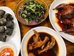 -芦茨金富饭庄·25年老字号·专做稻草鸡