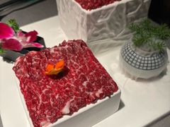 -左庭右院鲜牛肉火锅黑金店(陆家嘴中心店)