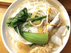 -勺子米线·云南传统小吃市集(四方街店)