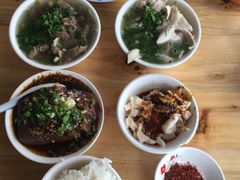 -小杨翘脚牛肉