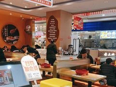 -红渡小香·牛肉麻辣香锅(车站南路店)