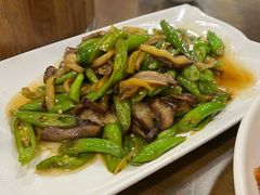 尖椒卤拱嘴-双流老字号董蹄花(广场路店)