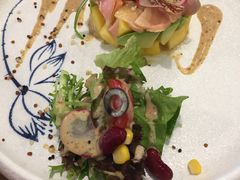 -樱花里音乐餐吧·牛扒椰子鸡(东圃店)