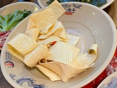 -小龙坎火锅(湖滨银泰in77店)