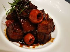 外婆菜红烧肉-大鸭梨烤鸭店(朝阳路店)