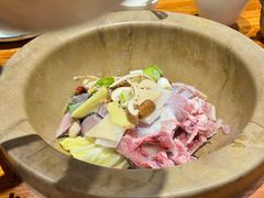 -滇香肴·云南菜蒸汽石锅鱼(云南北路店)