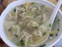 -珊珊小笼馆(仙霞路店)