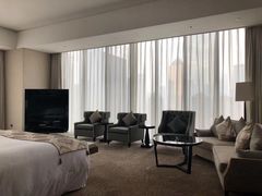 -广州天河希尔顿酒店