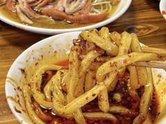 -中和裴氏蹄花(府河路店)