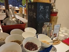 -海口绿发希尔顿酒店-田园汇自助餐·三文鱼·海鲜